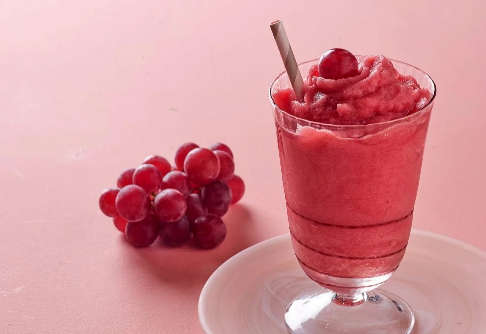 Summer Slush Recipe for Her: Hibiscus Grape Iced Tea