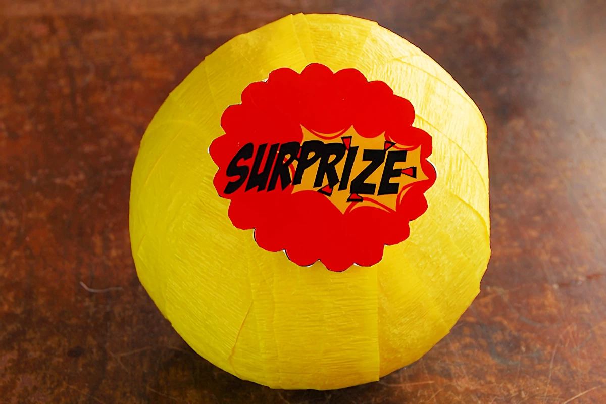 how to make a surprise ball gift party invitation
